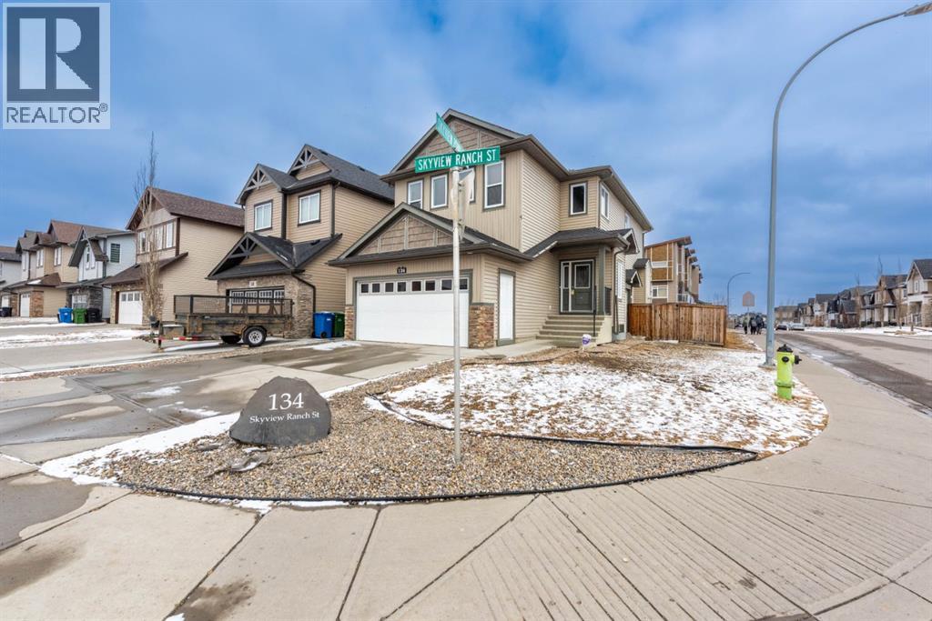 134 Skyview Ranch St NE, Calgary, AB T3N 0G4