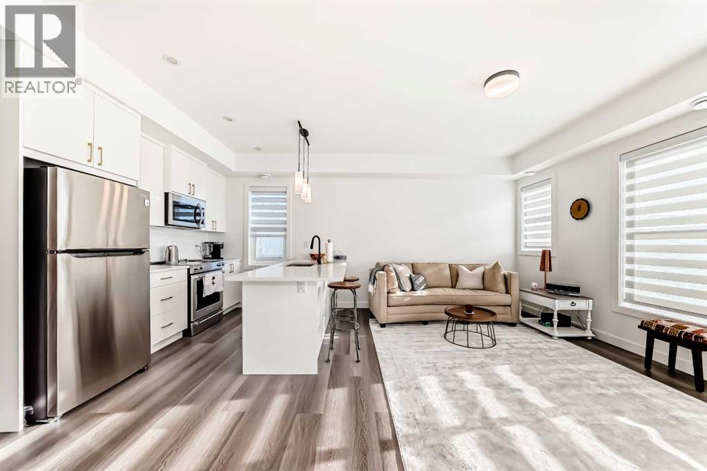 2117 81 Street Sw Unit 165, Calgary, AB T3H 6H5