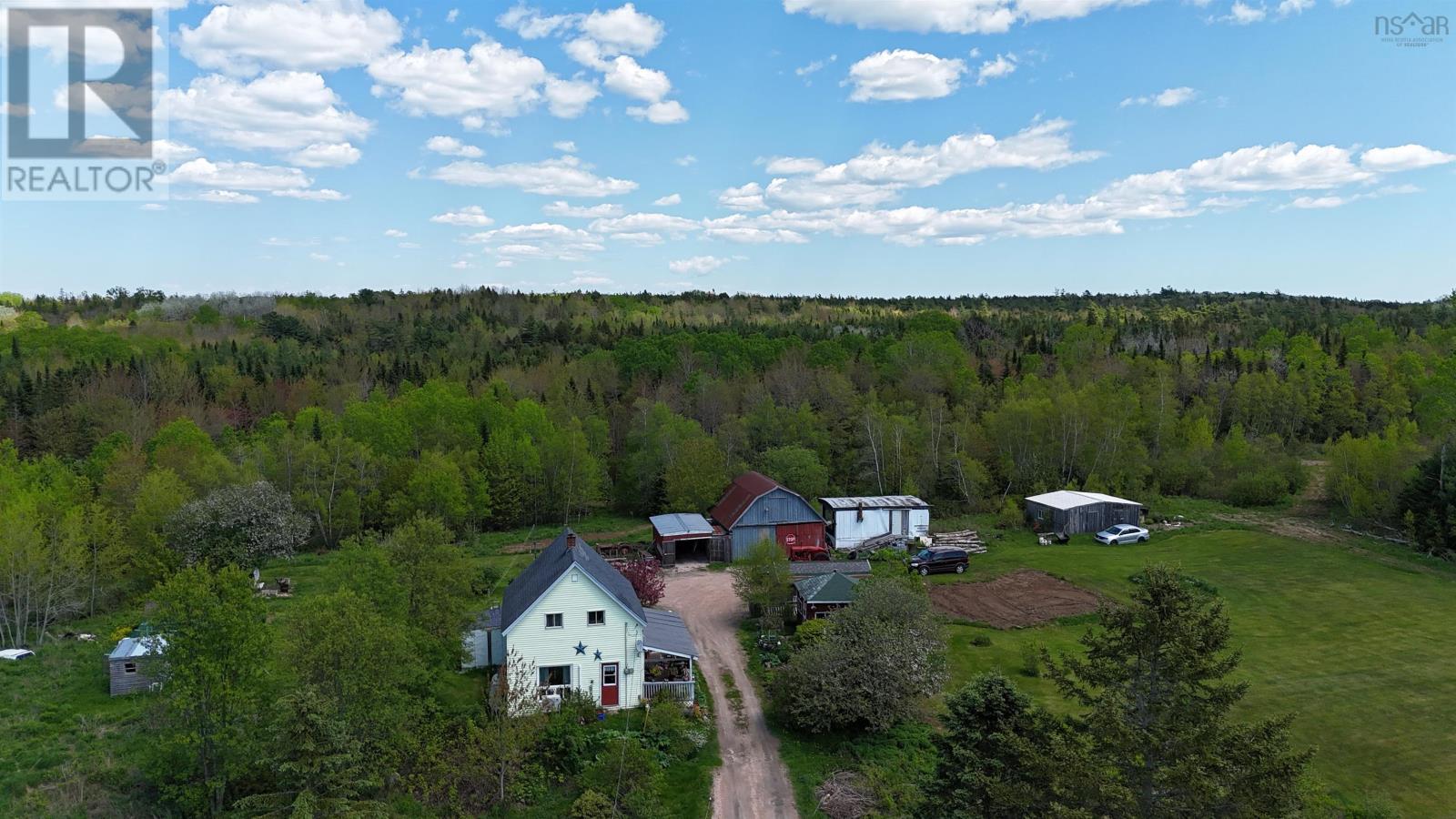 240 Lake Pleasant Rd, Lake Pleasant, NS B0R 1H0
