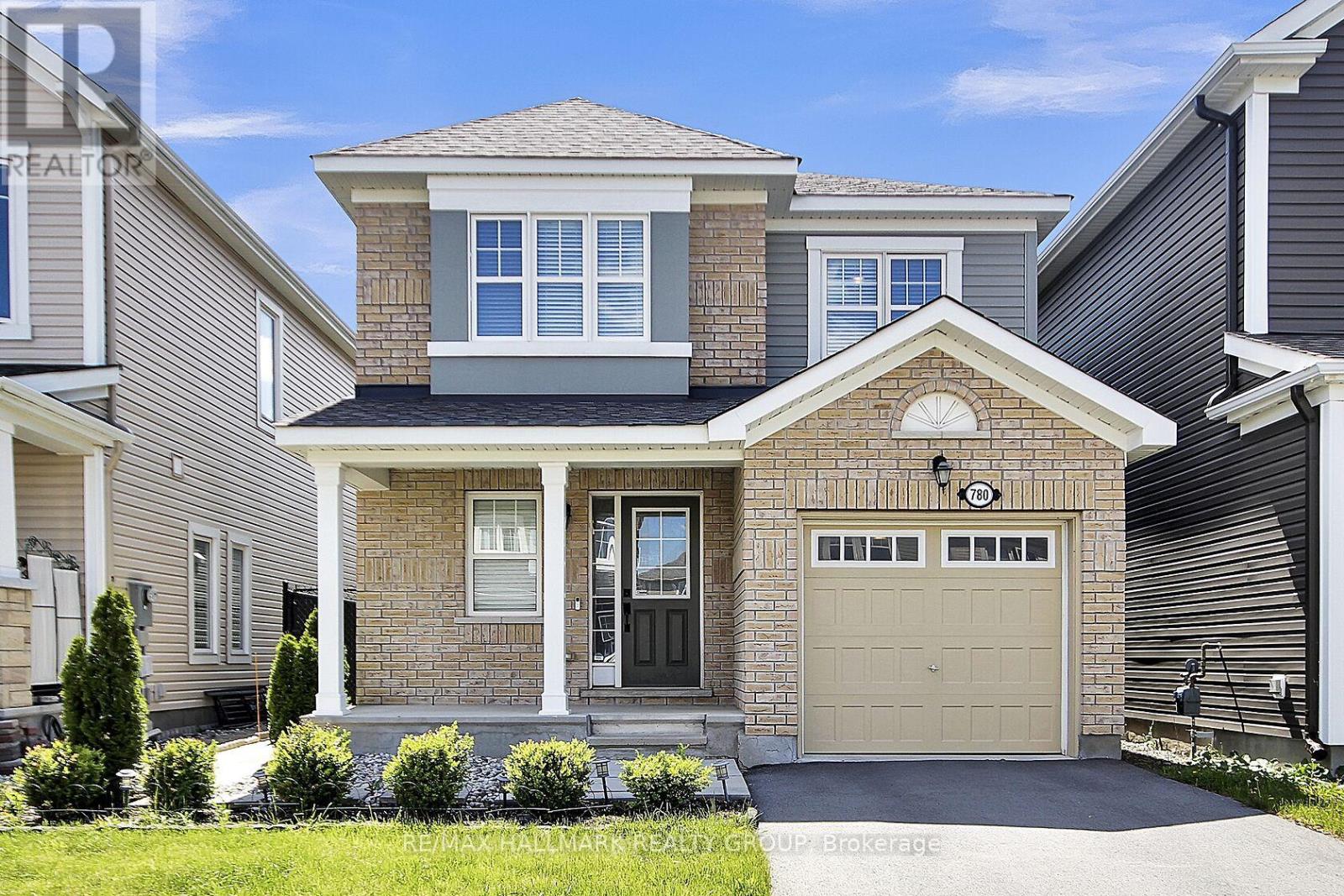 780 Logperch Cir, Ottawa, ON K2J 0R8
