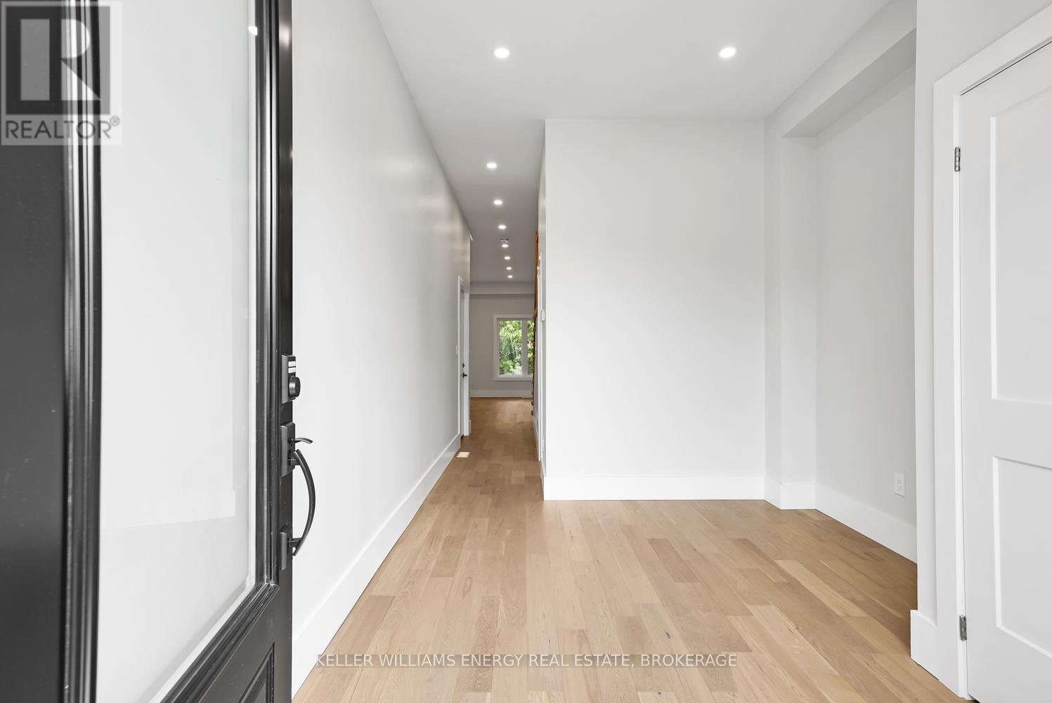 11 Union St, Cavan-Monaghan, ON L0A 1G0