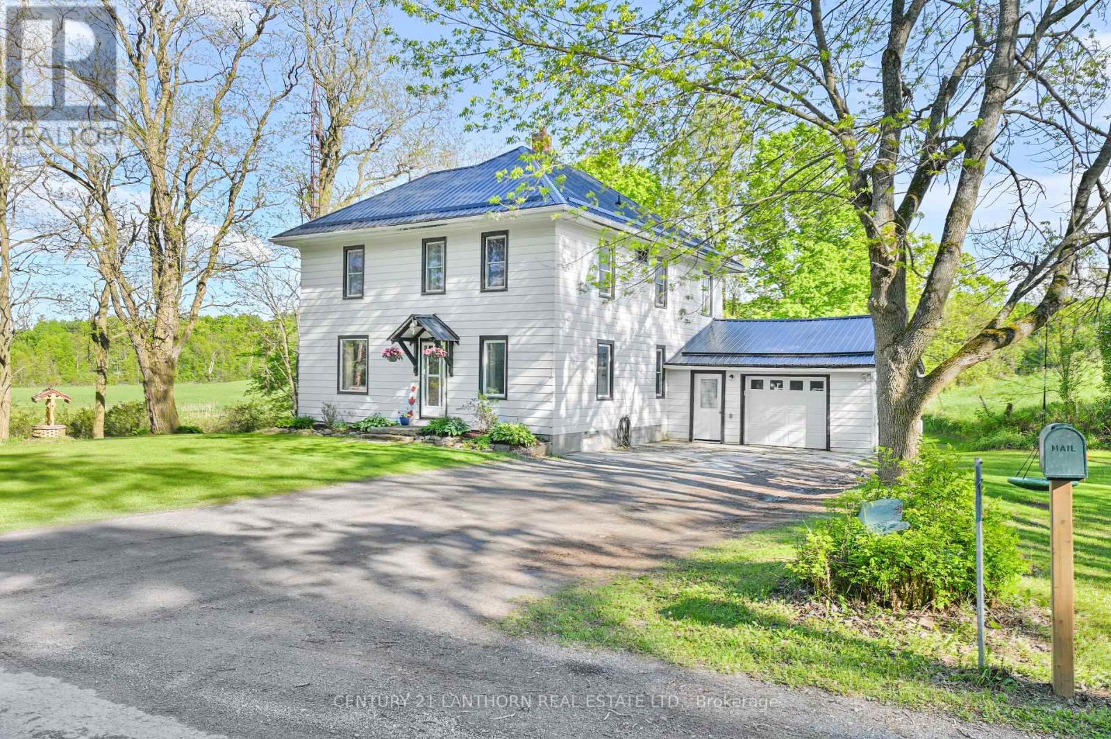 617 Mill Rd, Madoc, ON K0K 2K0