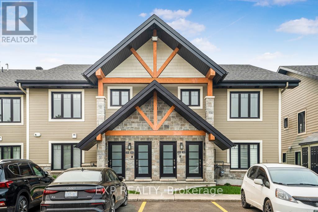 225 292 Masters Ln, Clarence-rockland, ON K4K 0K5