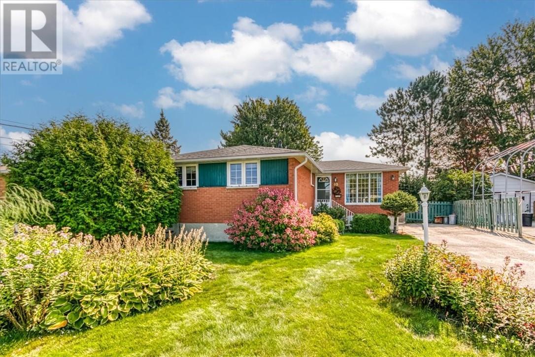 40 Morin St, Chelmsford, ON P0M 1L0