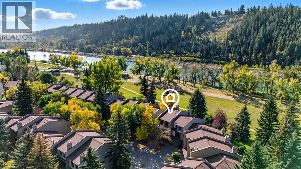 3839 Point Mckay Rd NW, Calgary, AB T3B 4V7