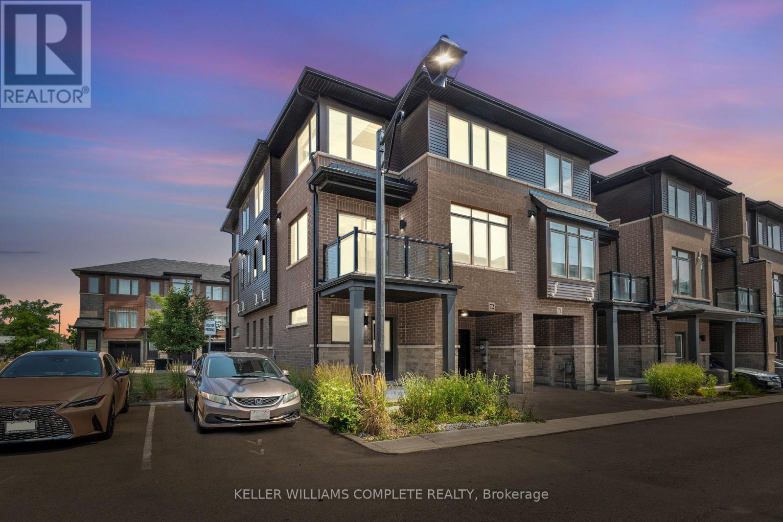 72 575 Woodward Ave, Hamilton Parkview, ON L8H 0B3