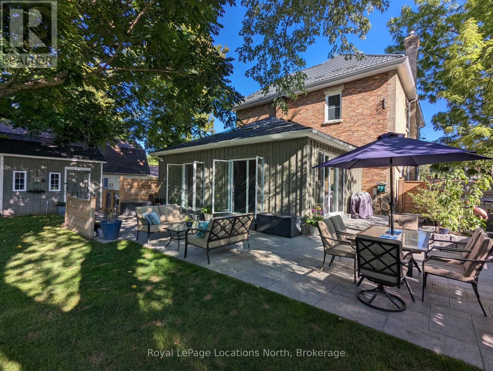 138 Bruce St S, The Blue Mountains, ON N0H 2P0
