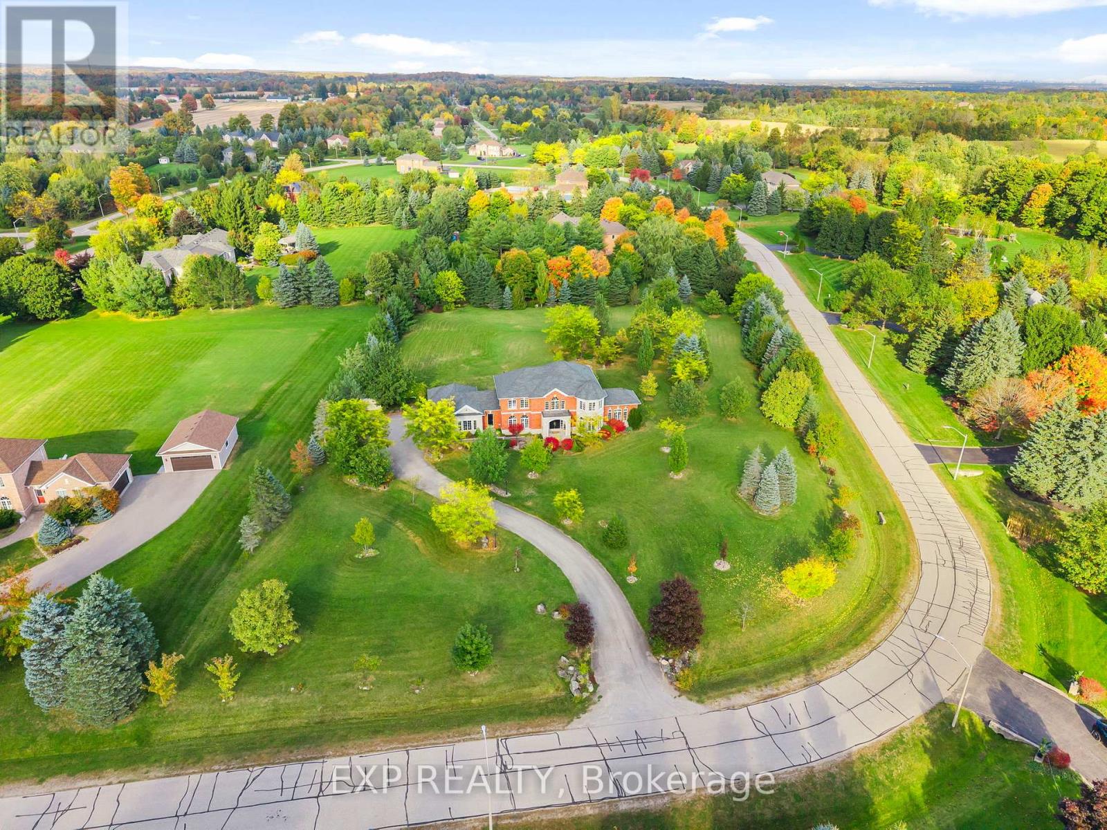 7 Forest Ridge Cres, Halton Hills, ON L7J 2L8