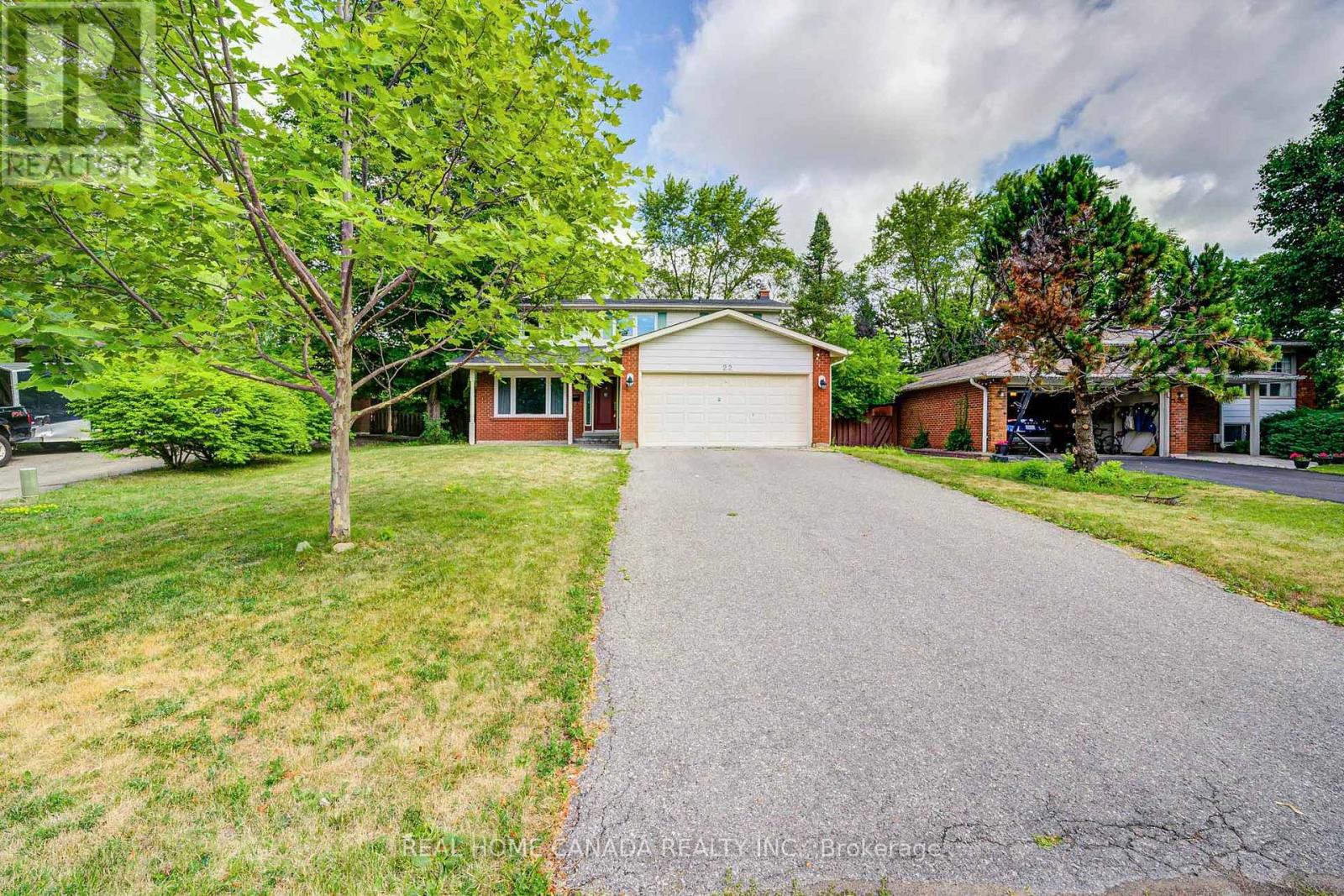 22 Chant Cres, Markham, ON L3R 1Y8