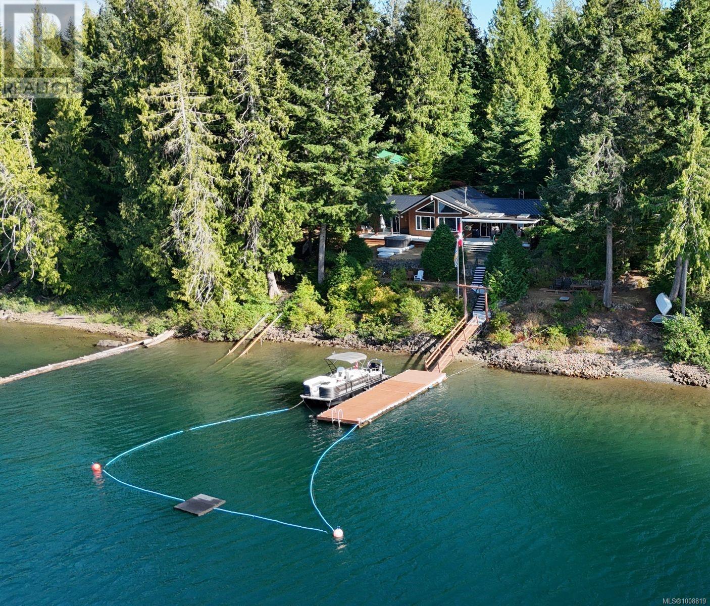 11267 Lakeshore Rd, Port Alberni, BC V9Y 9B2