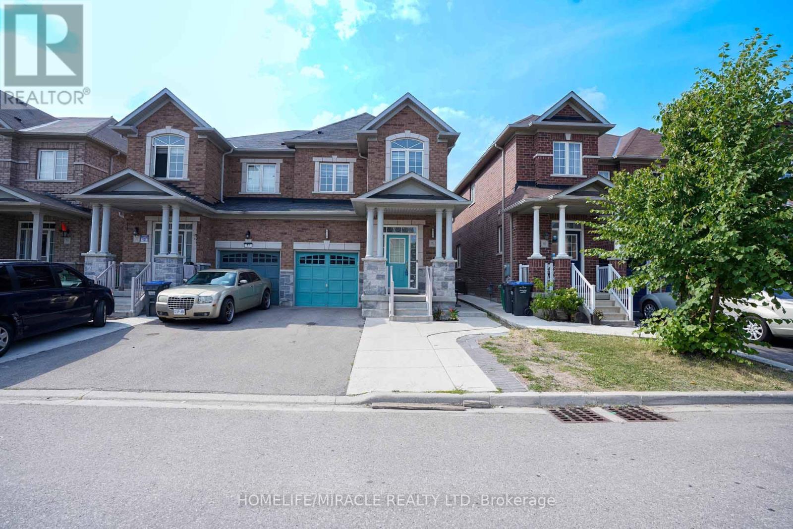79 Lesabre Cres, Brampton, ON L6P 3Z9