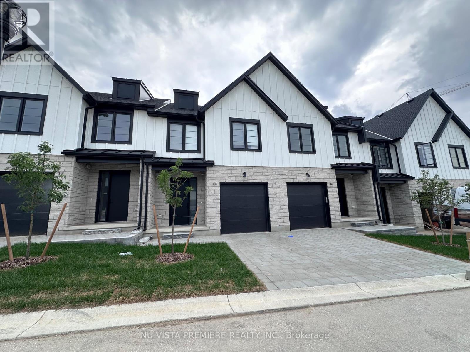 46 1175 Riverbend Rd, London, ON N6K 0E9