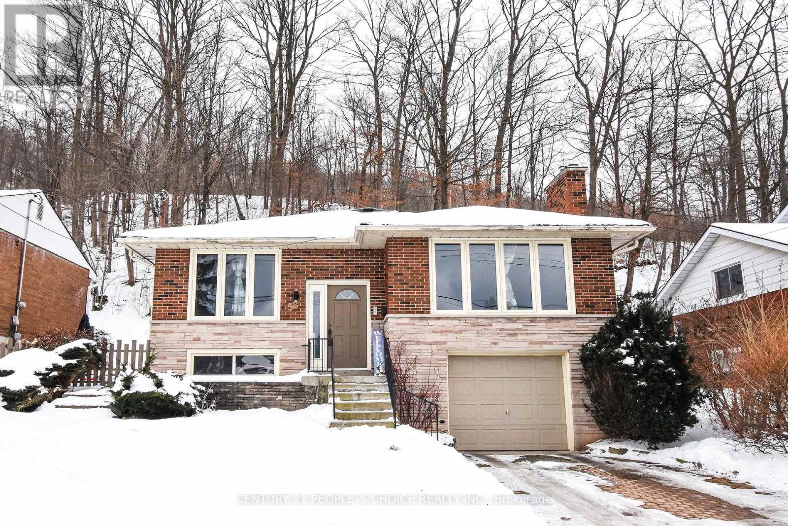 58 Brentwood Dr, Hamilton, ON L8G 2W8