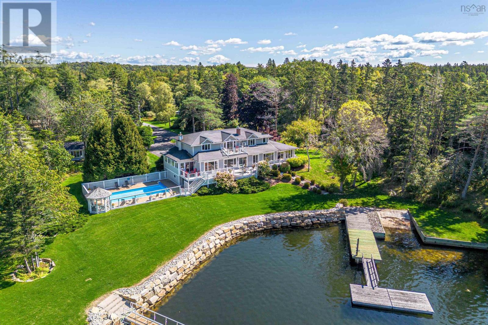 35 Sunnywood Rd, Head Of St. Margarets Bay, NS B2Y 3Y8