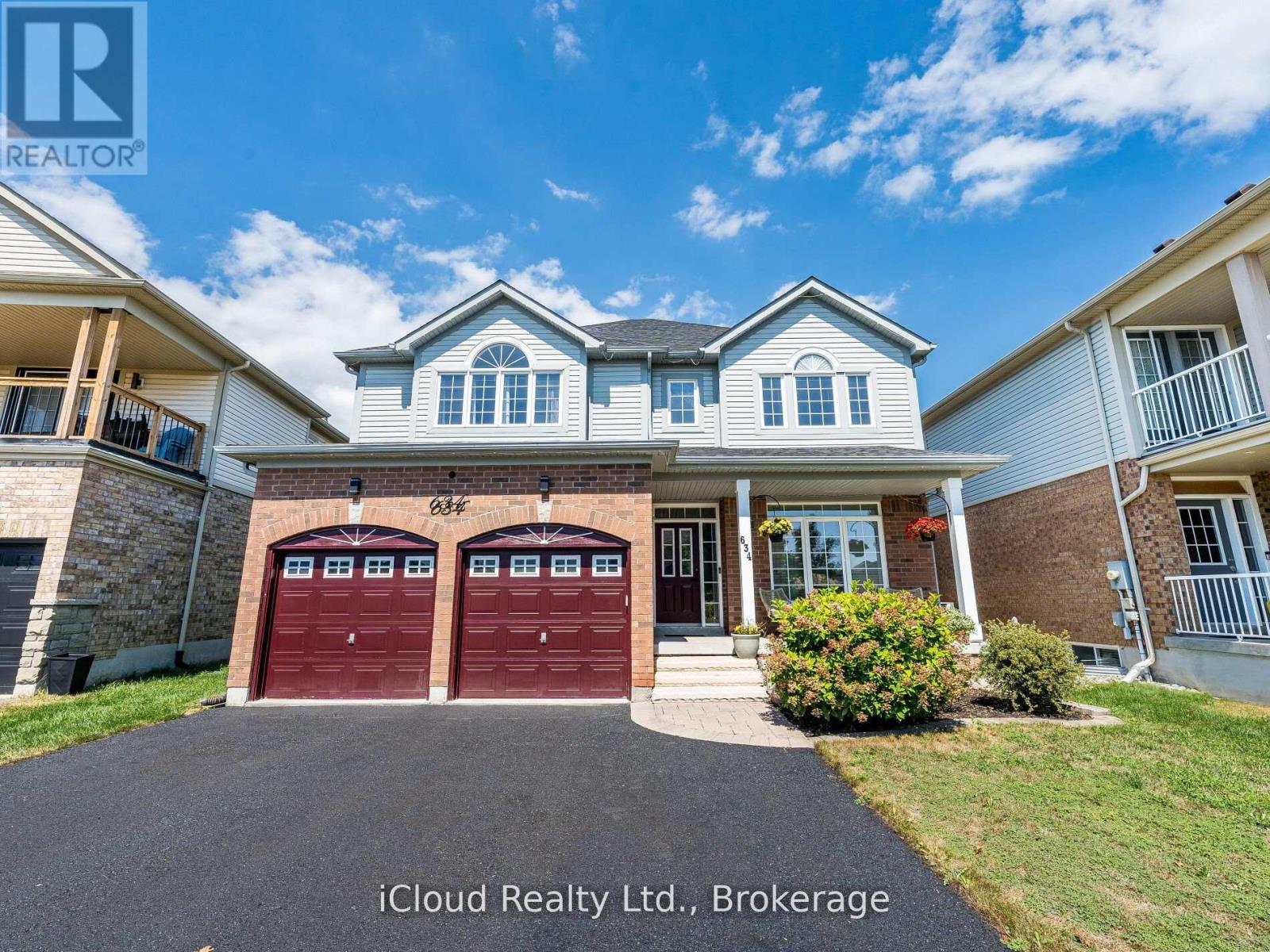 634 Oxbow Cres, Oshawa, ON L1K 3A8