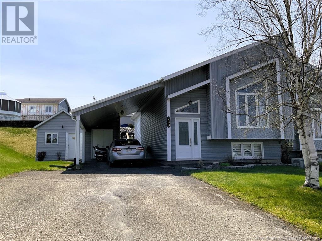133 Belisle Ave, Edmundston, NB E3V 4C7