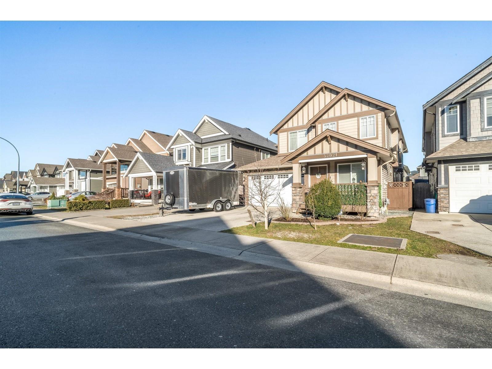 32921 Trenholm Ave, Mission, BC V2V 4L1