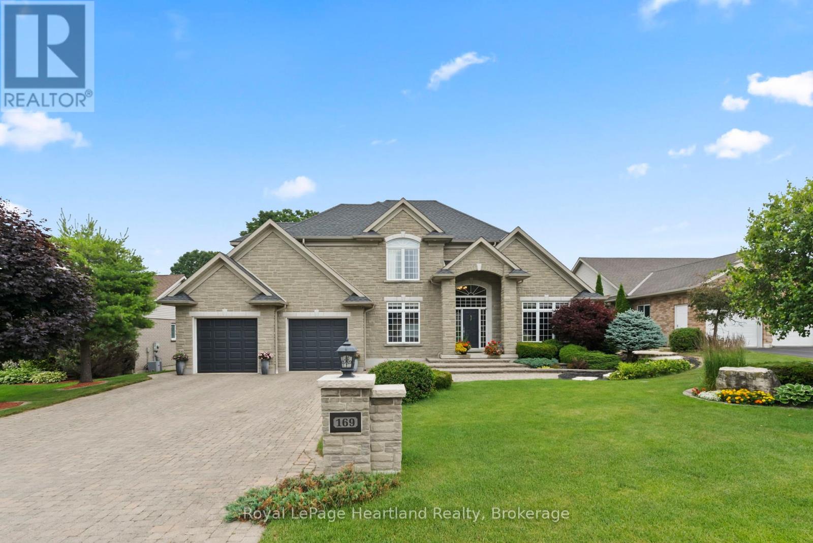 169 Park Dr, North Huron, ON N0G 2W0