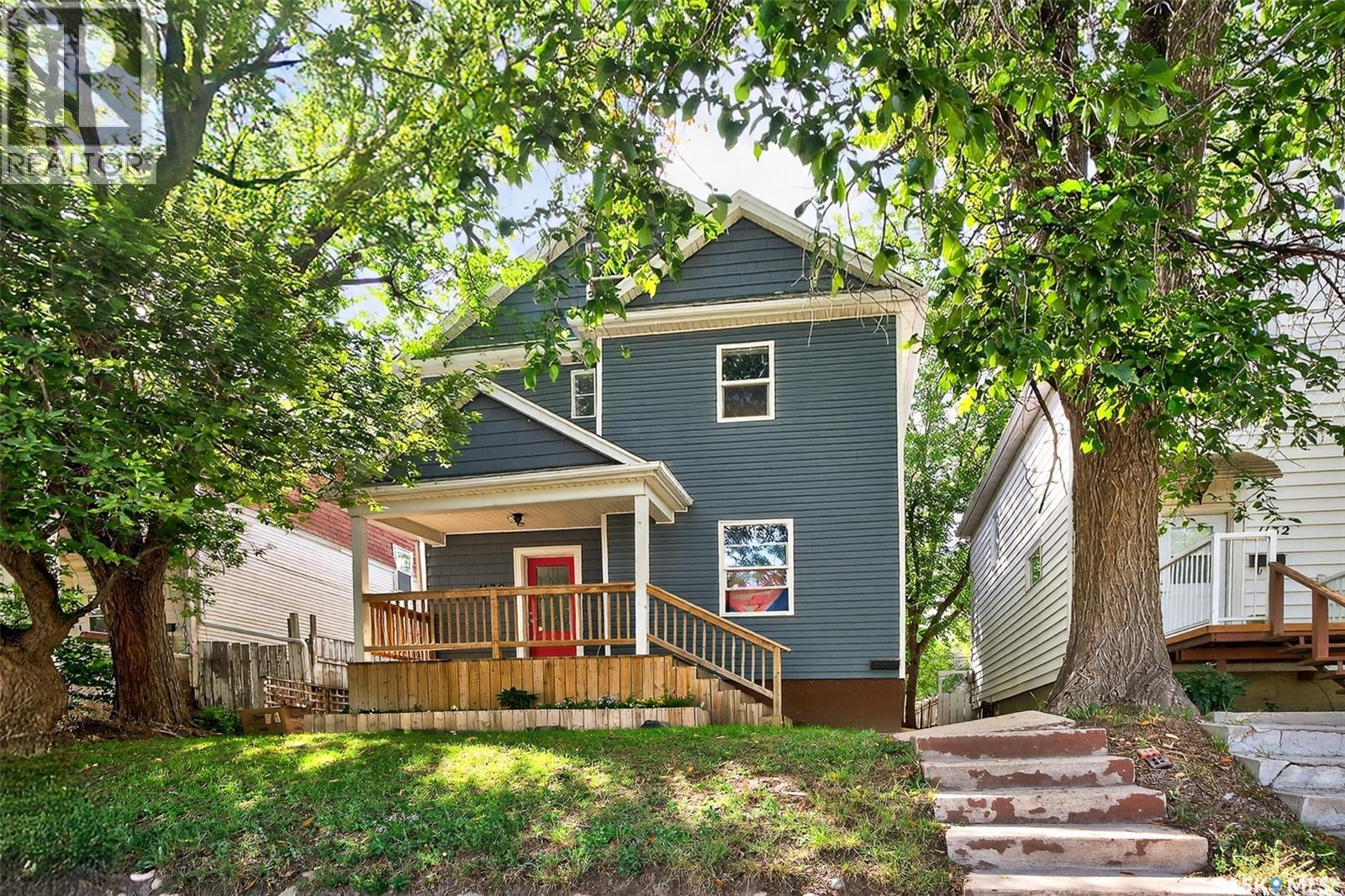 1130 Main St N, Moose Jaw, SK S6H 3K9
