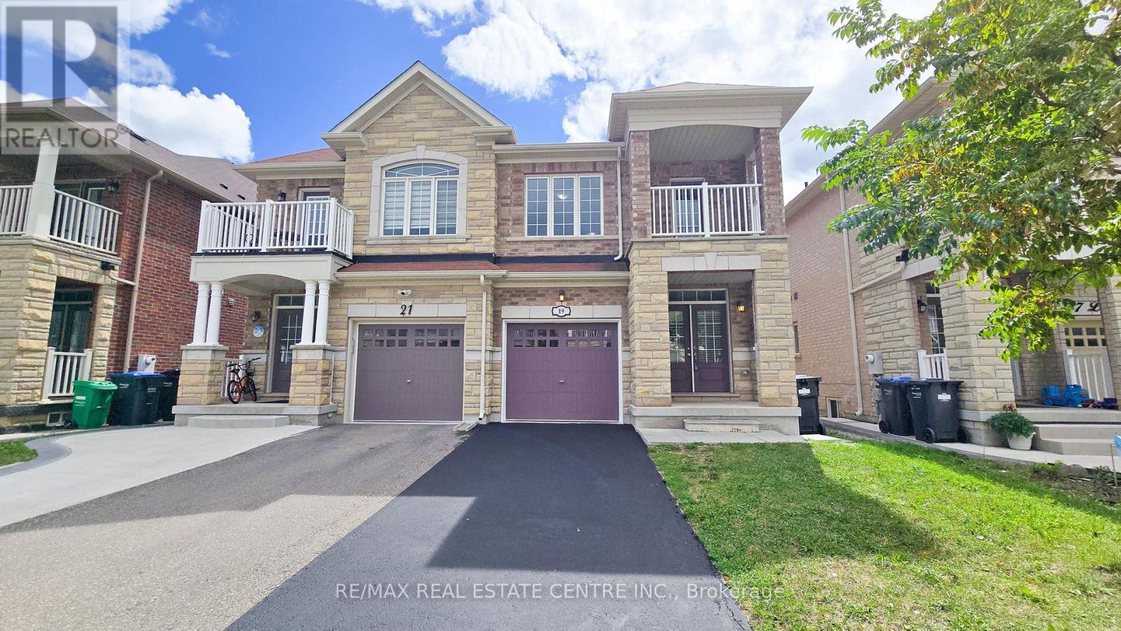 19 Lackington St, Brampton, ON L6X 0R8
