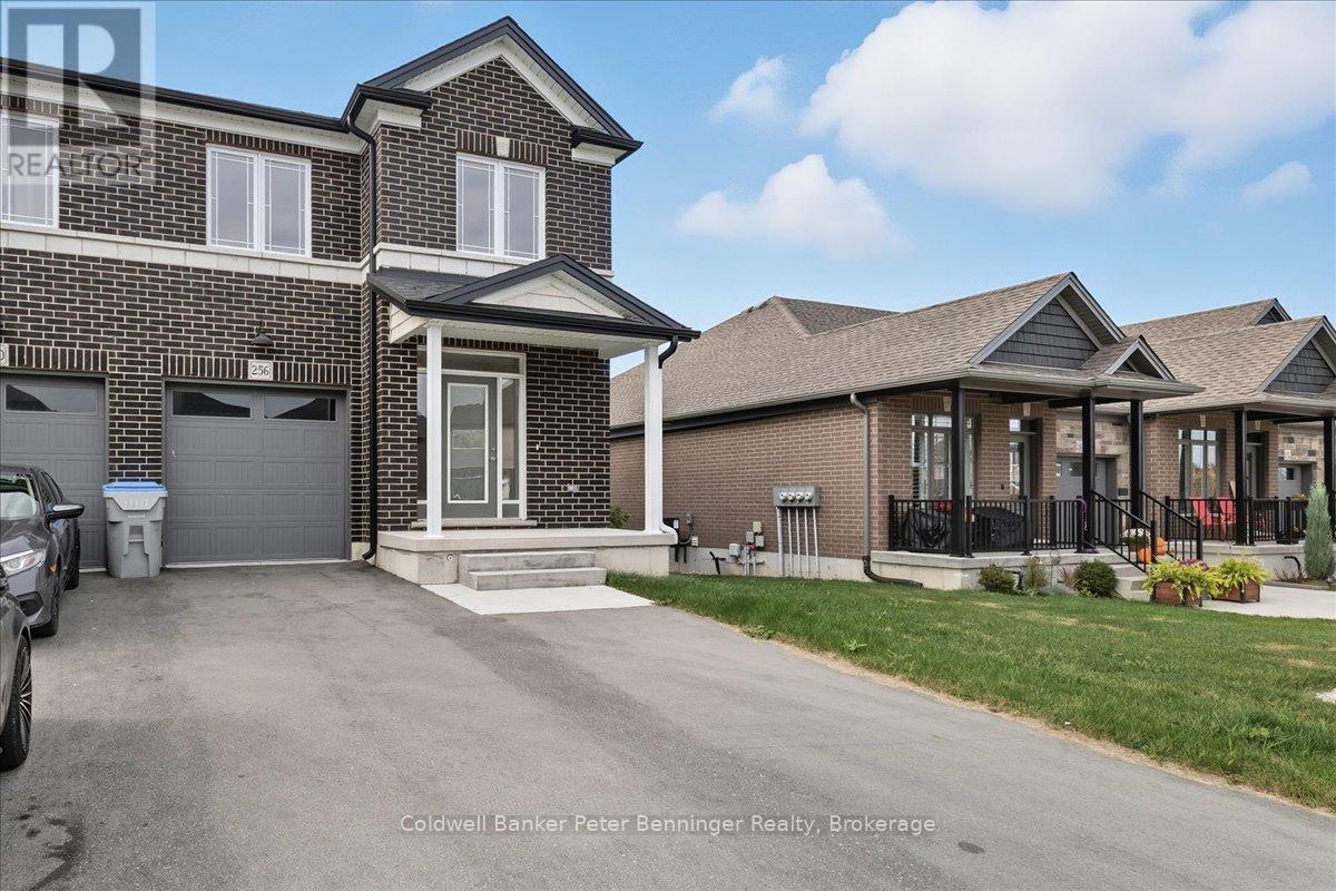 256 Keeso Ln, North Perth Listowel, ON N4W 0C3