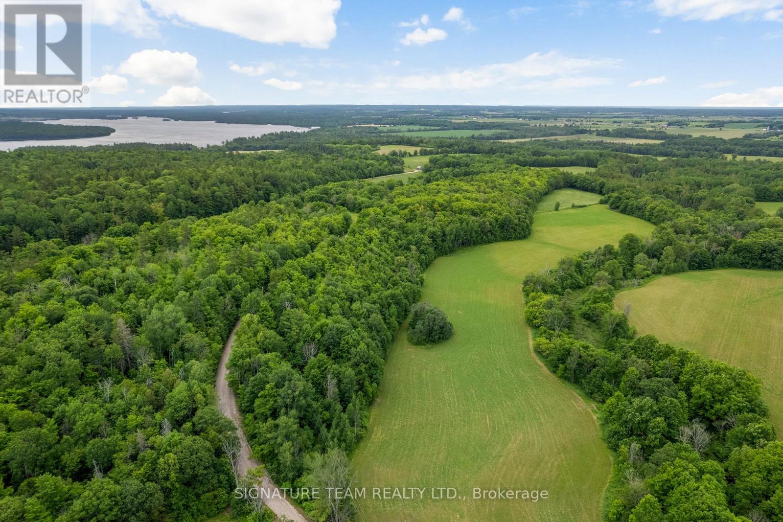 90 Broome Rd, Whitewater Region, ON K0J 1K0