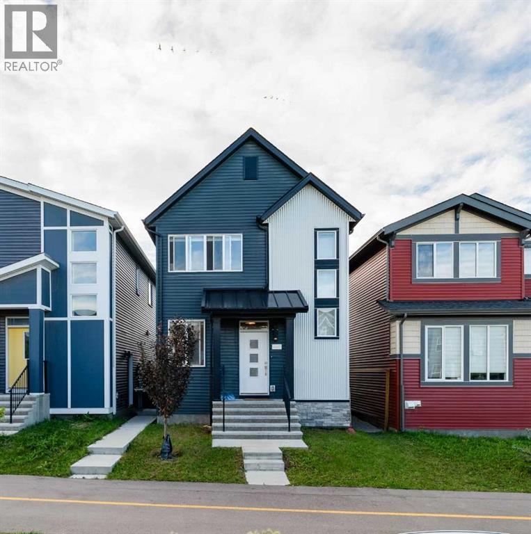 672 Livingston Way NE, Calgary, AB T3P 1N8