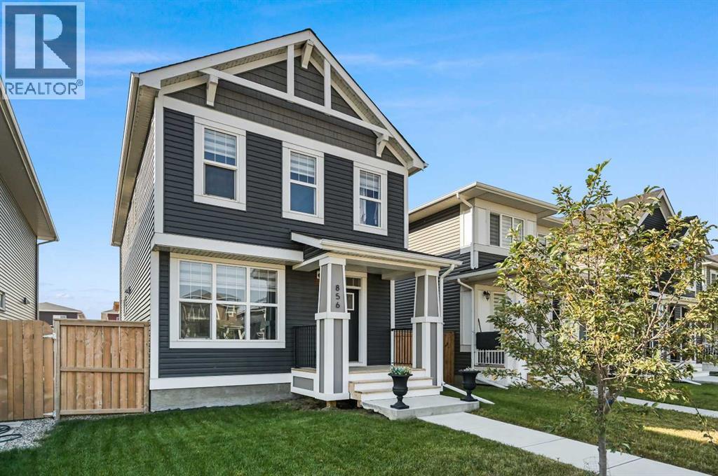 856 W Lakeview Dr, Chestermere, AB T1X 1Z5