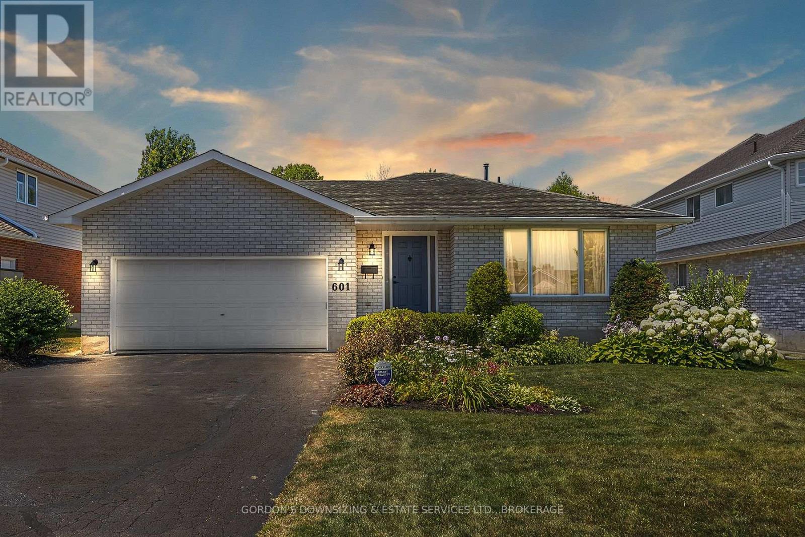 601 Fernmoor Dr, Kingston East Gardiners Rd, ON K7M 8K5