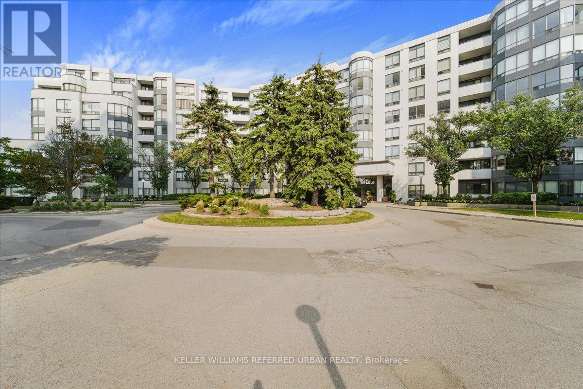 504 333 Clark Ave W, Vaughan, ON L4J 7K4