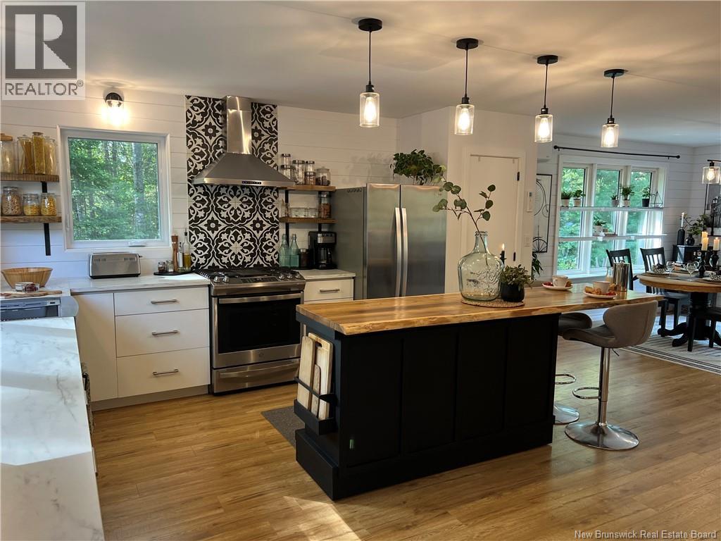12 Marks Point Rd, St. Stephen, NB E3L 3P8