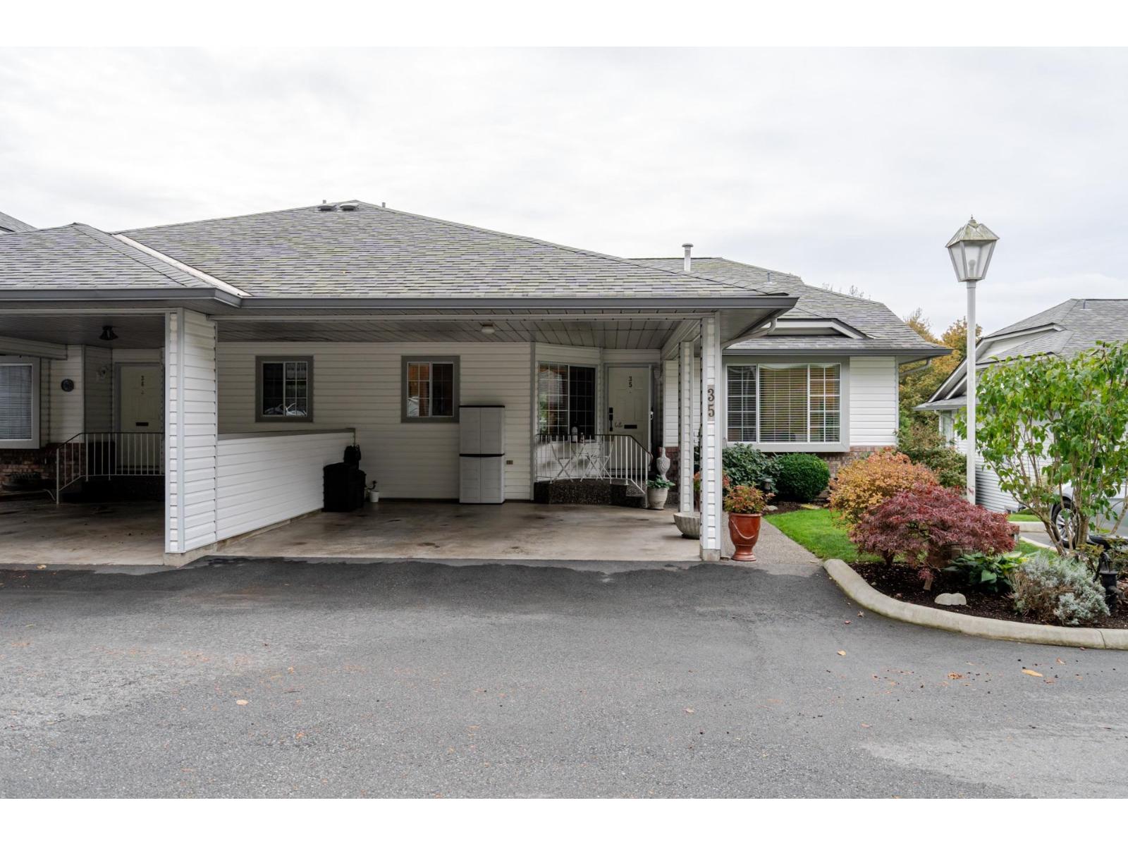 3351 Horn Street Unit 35, Abbotsford, BC V2S 7J9