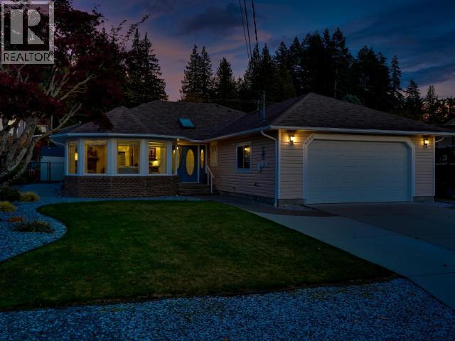4750 Redonda Ave, Powell River, BC V8A 5C9