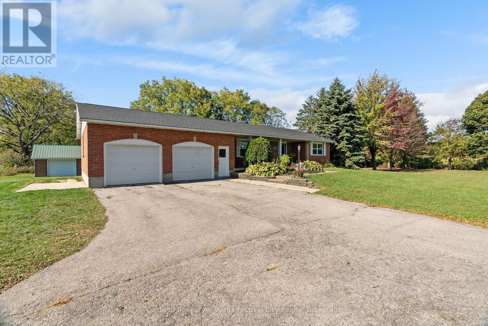 81993 Bluewater Hwy, Ashfield-Colborne-Wawanosh, ON N7A 3Y2