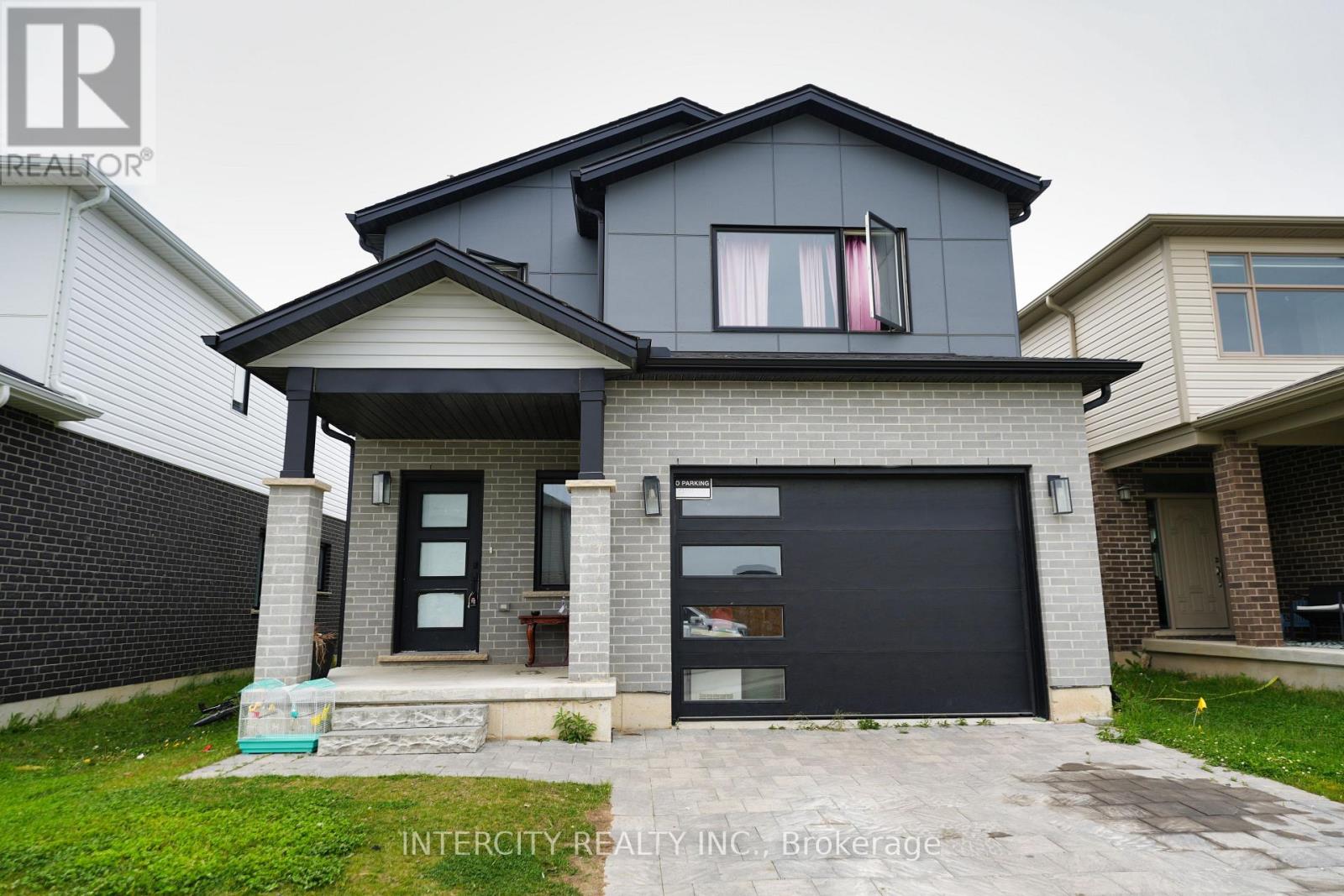 259 Byers St, London, ON N6L 0J2