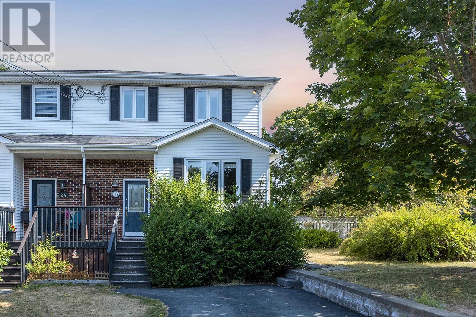 18 Anahid Ct, Bedford, NS B4A 3X2