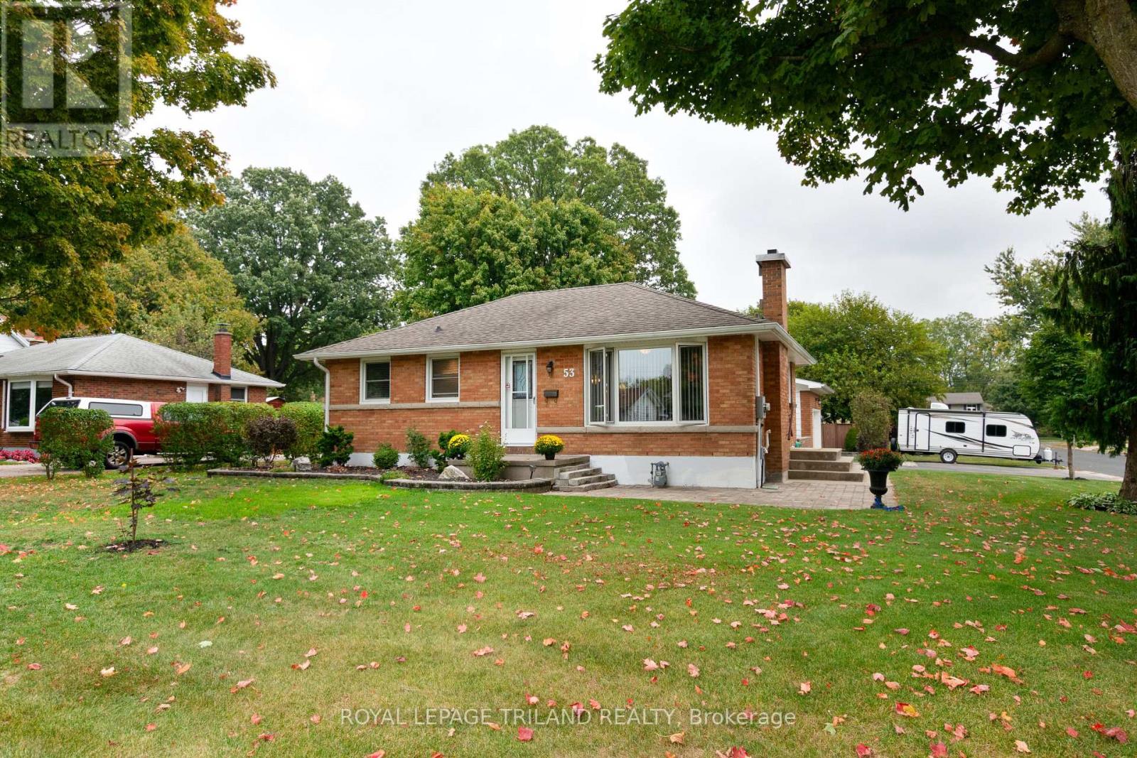 53 Treelawn Ave, Aylmer, ON N5H 2J4