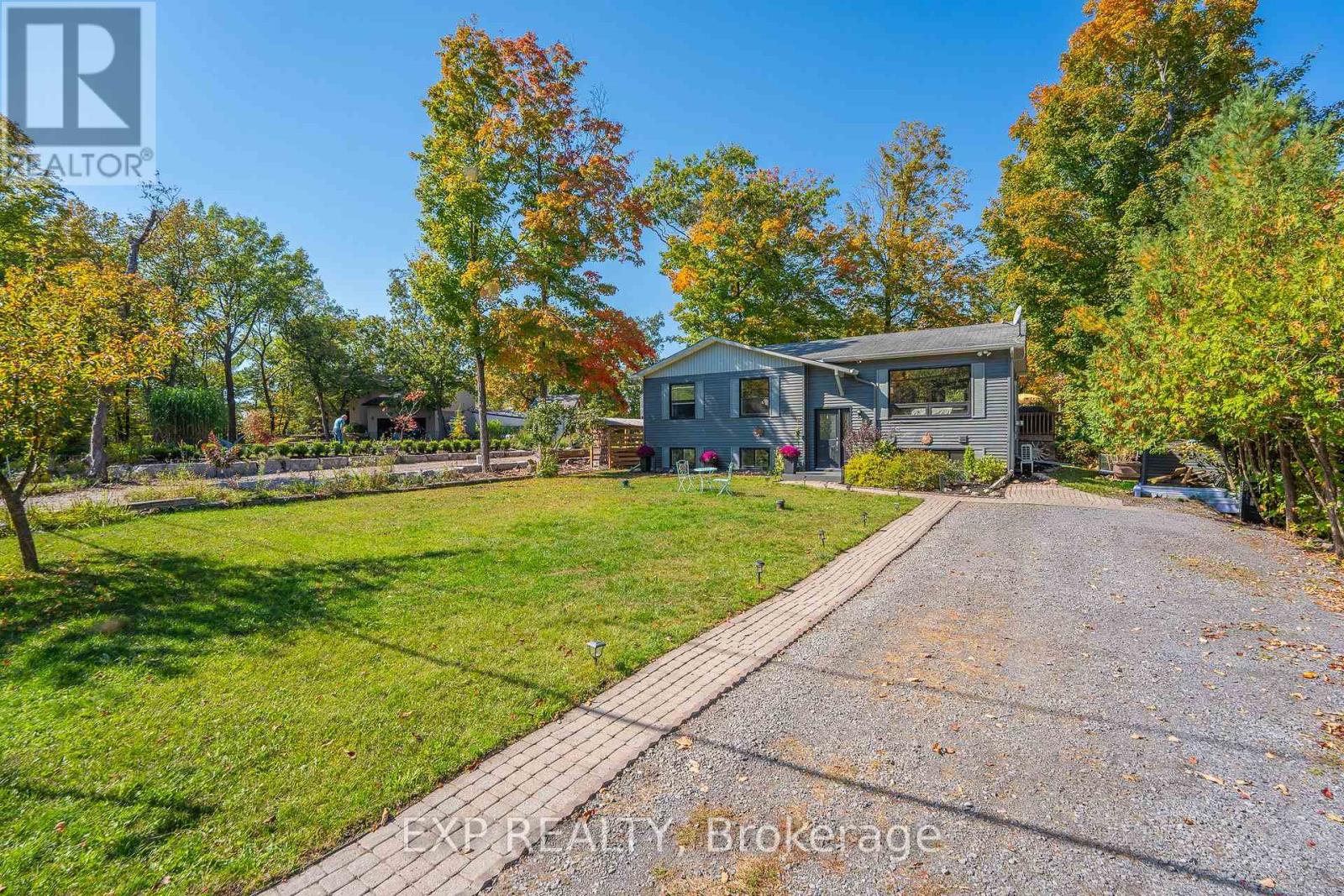 4124 Armitage Ave, Ottawa, ON K0A 1T0