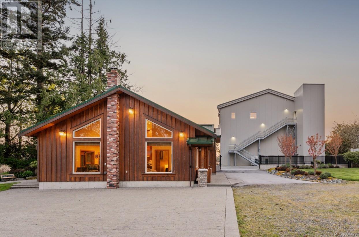 5583 Medberry Close, Sooke, BC V9Z 0C6