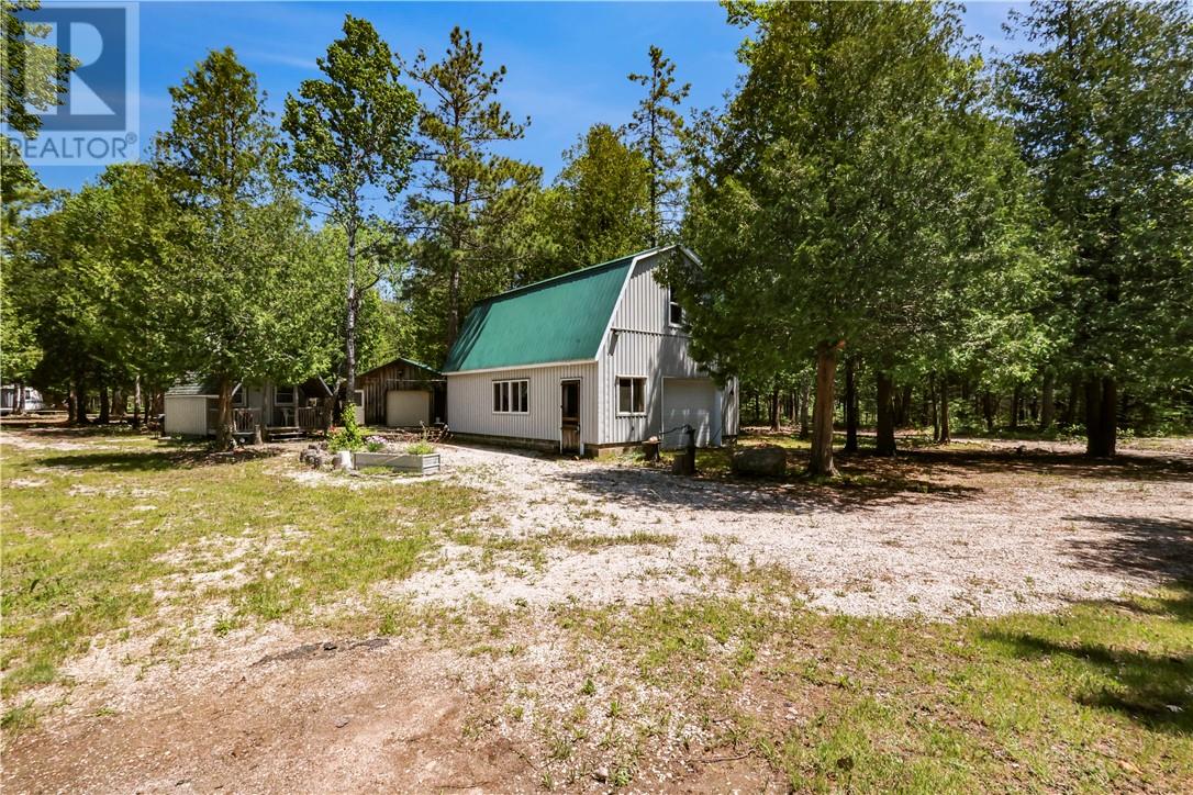 12532 Highway 542, Gore Bay, ON P0P 1S0