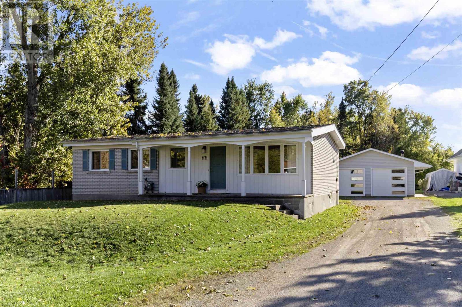 1171 Third Lin, Sault Ste. Marie, ON P6A 6J8