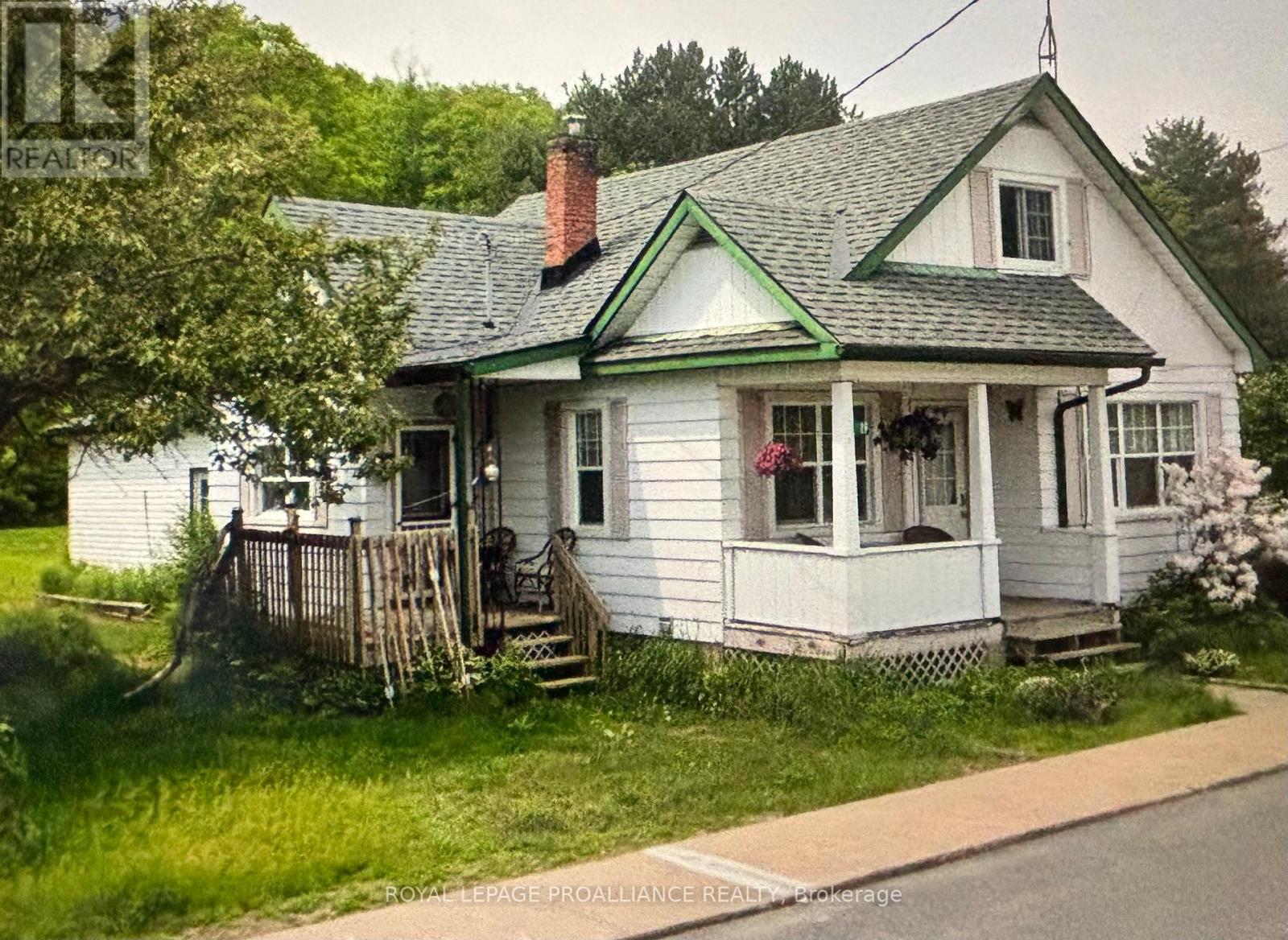 19 Wilno St, Madawaska Valley, ON K0J 1B0