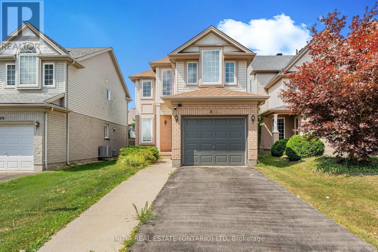 813 Capulet Ln, London, ON N6H 5V2