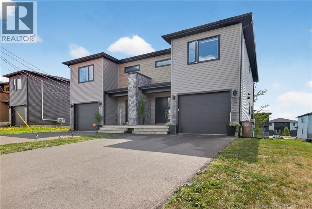 193 Francfort Cres, Moncton, NB E1G 5W7