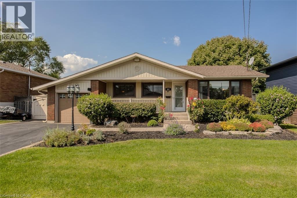 407 Murray St, Grimsby, ON L3M 3P5