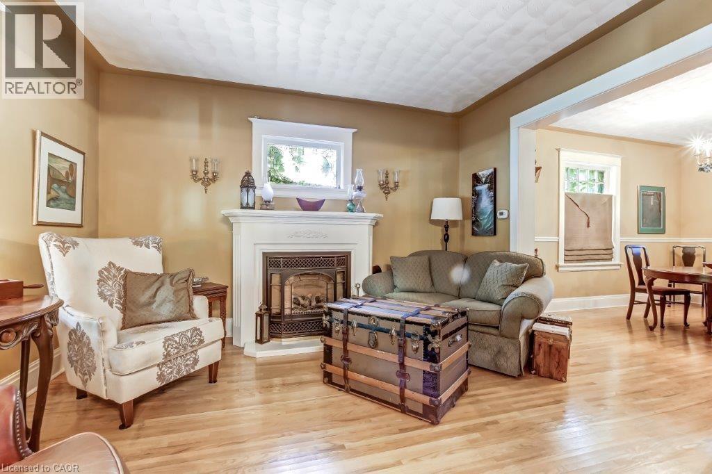 230 Graham St, Woodstock, ON N4S 6K7
