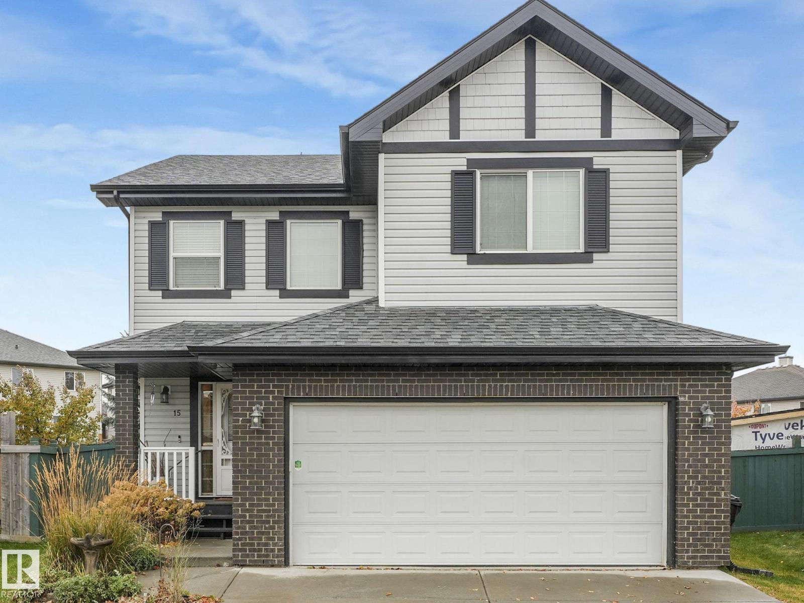 15 Virginia Lo, Spruce Grove, AB T7X 0B8