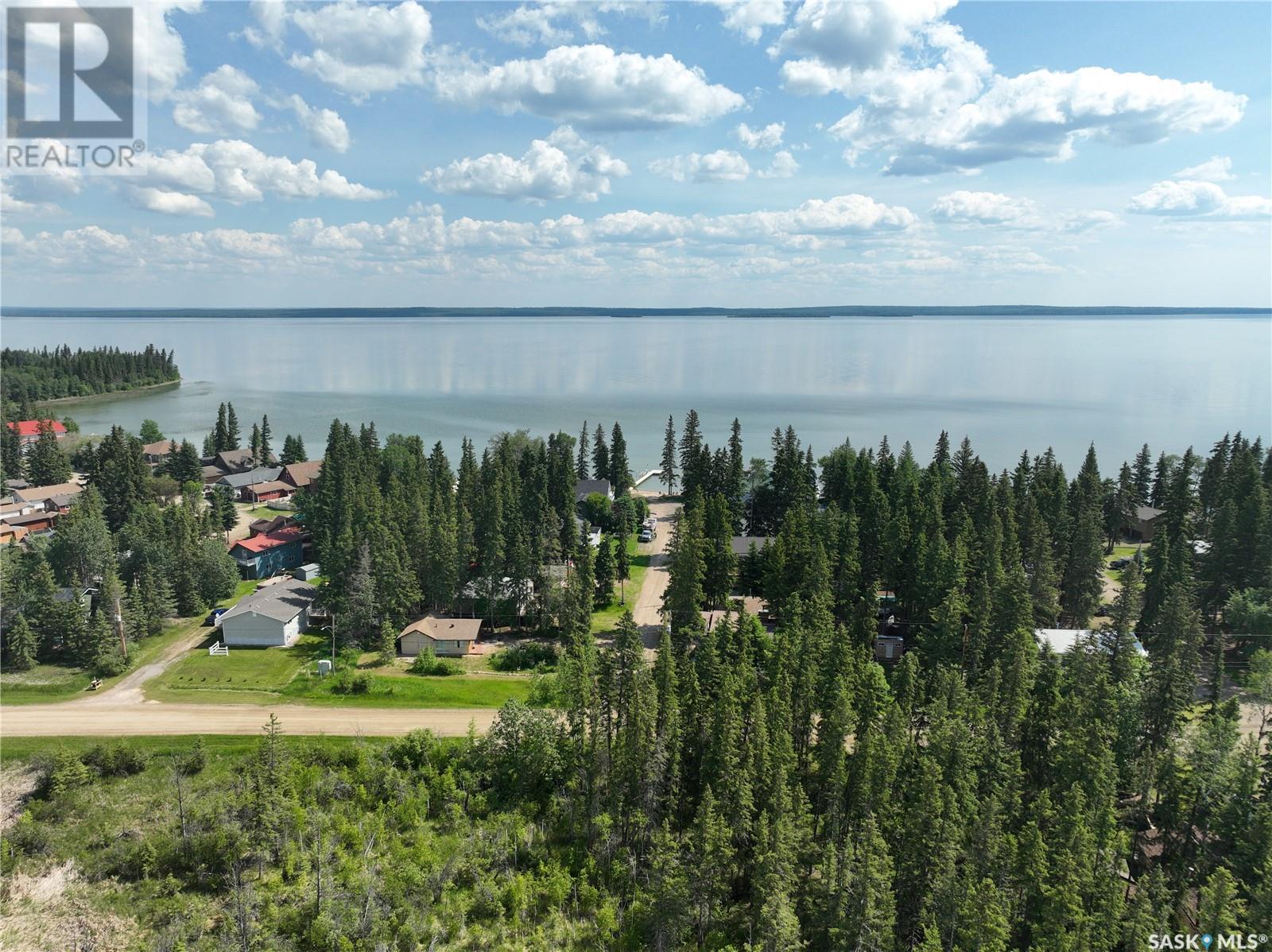 117 Lakeview Dr, Candle Lake, SK S0J 3E0