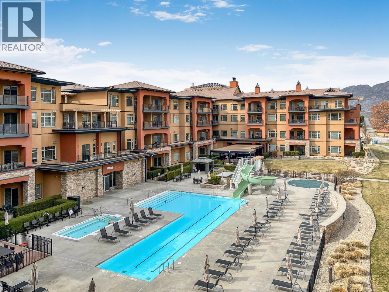 15 Park Place Unit 201, Osoyoos, BC V0H 1V0