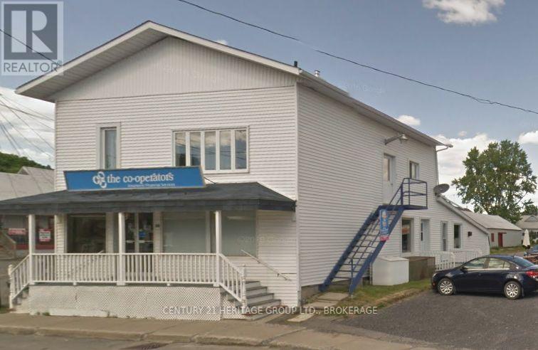 29 King St, North Dundas, ON K0C 1H0